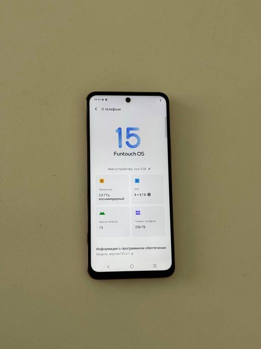 Vivo Y28 телефон