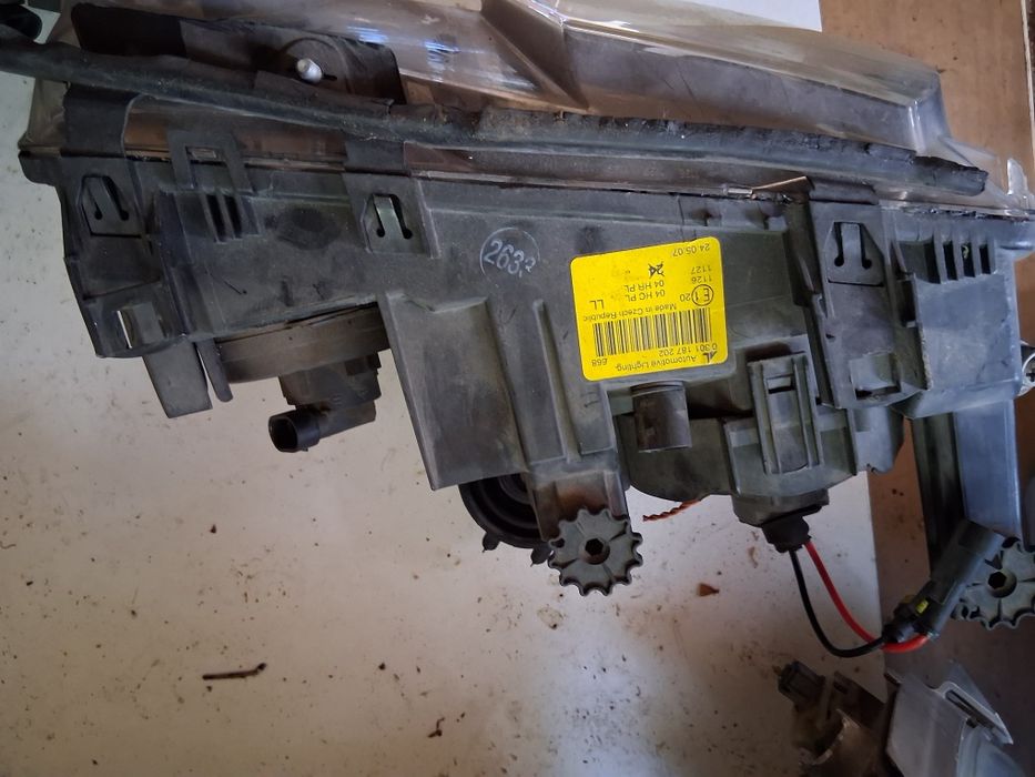 Фар,Фарове бмв е46 компакт BMW 3 compact