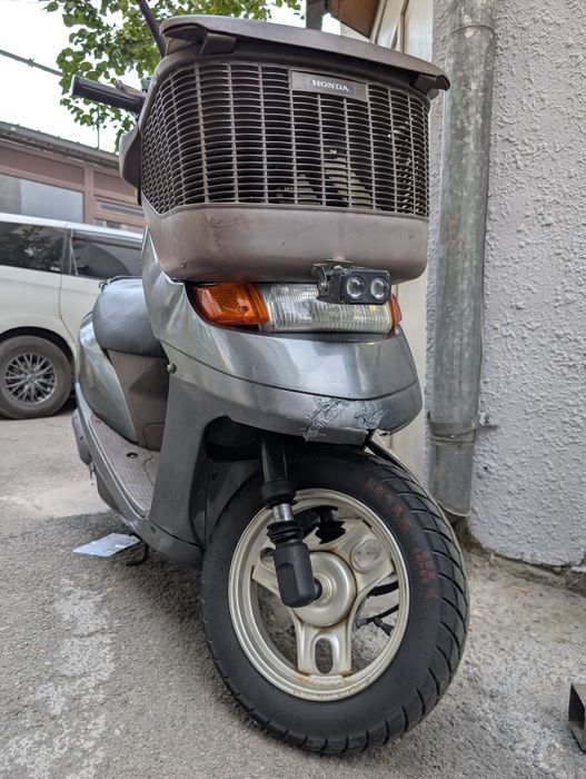 Honda Dio AF62 cresta