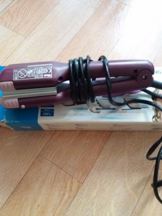 Продам щипцы для укладки волос