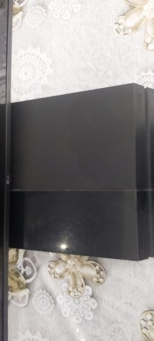 Продам Sony  Plastation4