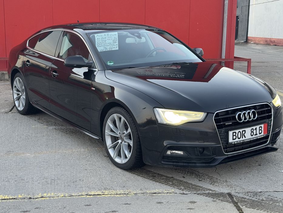 Audi A 5  quattro