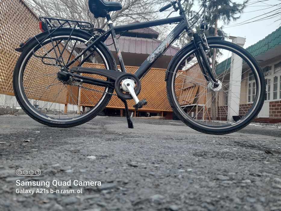 Germanski velasiped rangi qora
