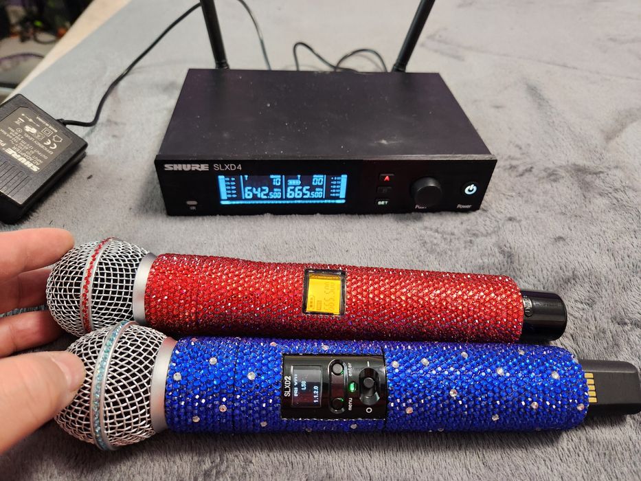 Personalizez microfoane cu cridtale cu nume orice culoare manual