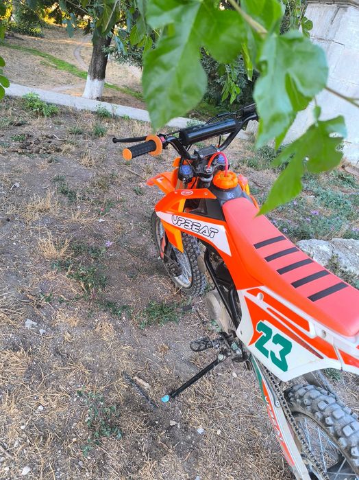 Кросов мотор UpBeat125