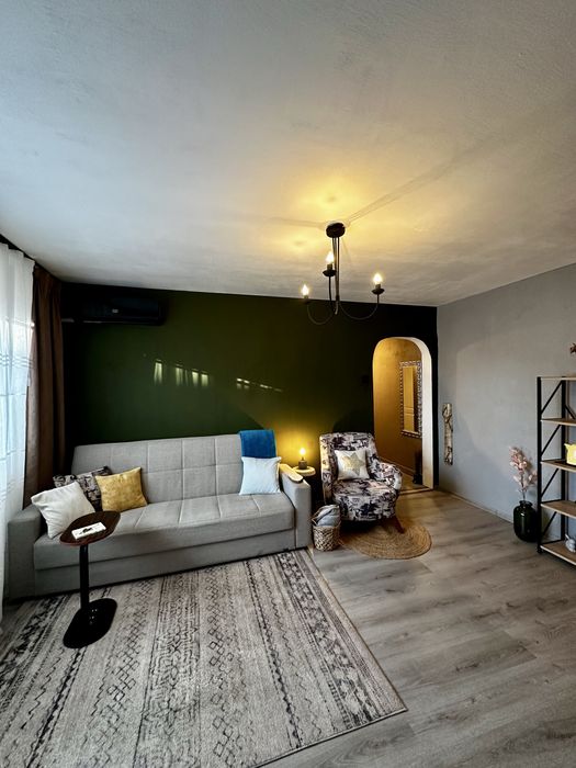 Apartament 2 camere Casa de Cultura