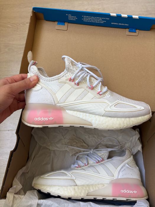 Кроссовки Adidas