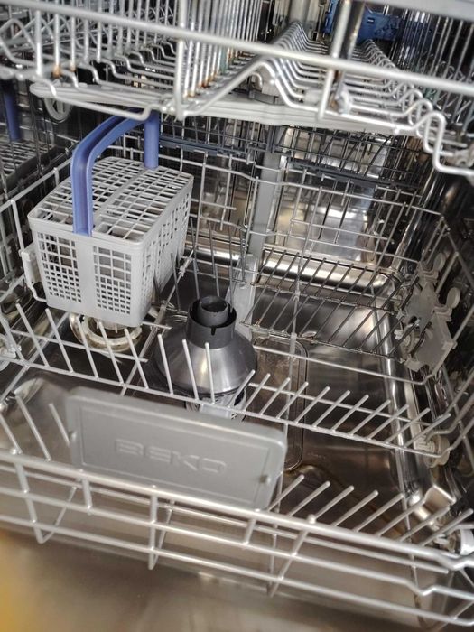Съдомиялна Beko, работеща, енергиен клас А++