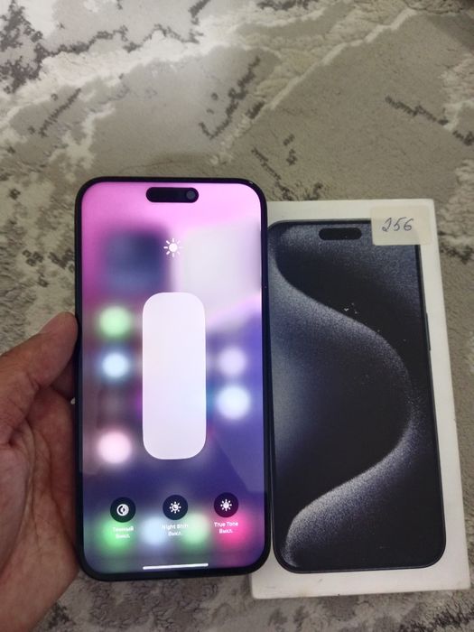 iPhone 15pro max 256гб фейс жасайды акб87%