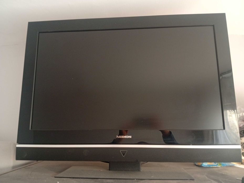 Телевизор 32 инча