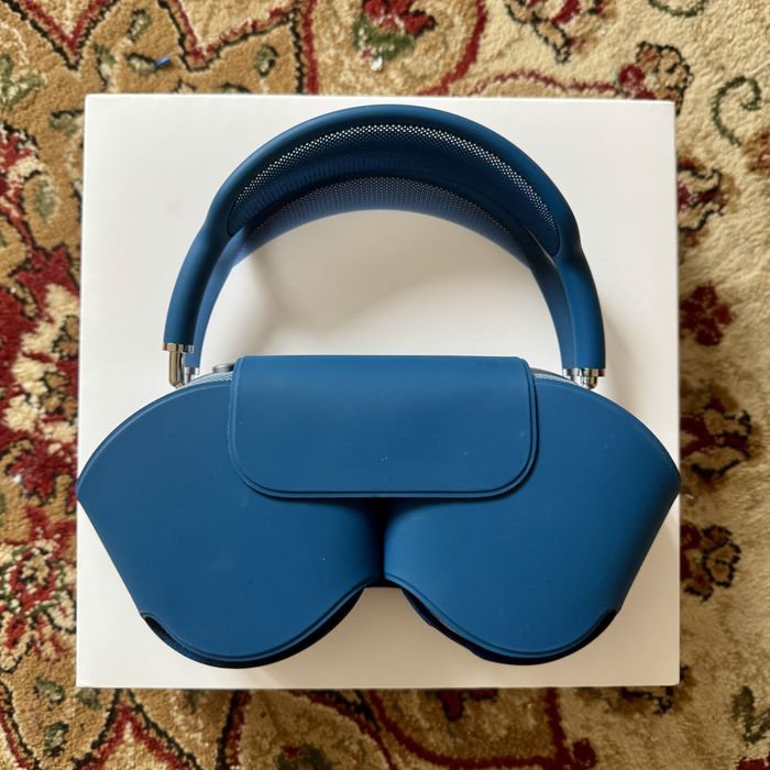 Продаются AirPods Max