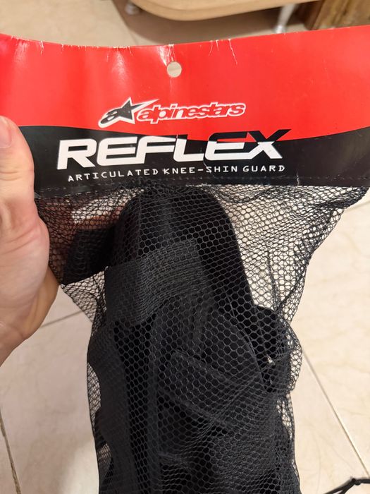 Наколенки Alpinestar