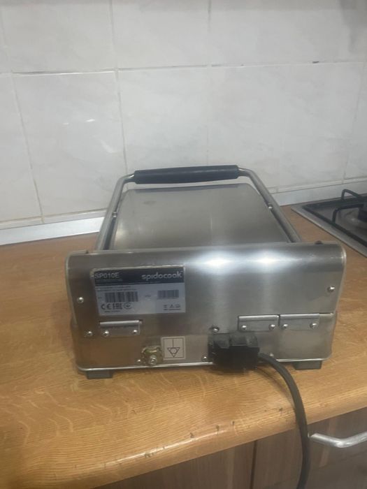 Grill electric ceramic