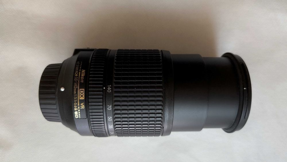 Obiectiv Nikon AF-S DX NIKKOR 18-140mm f/3.5-5.6G ED VR
