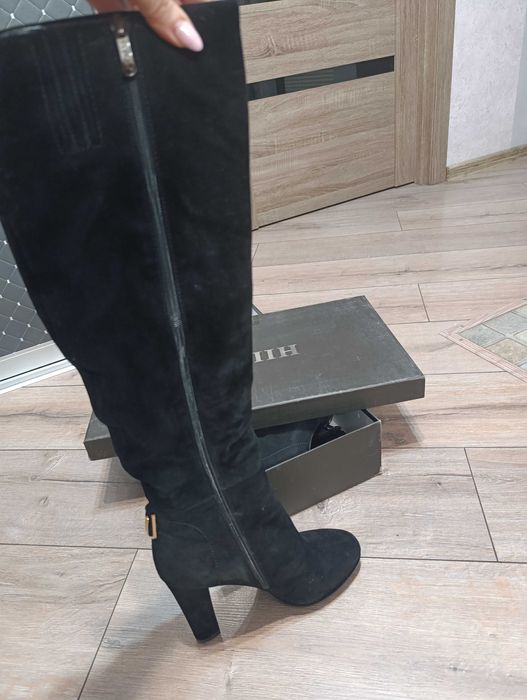 Зимние сапоги замшевые