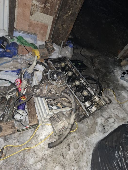 Продам головку на 406 двигатель