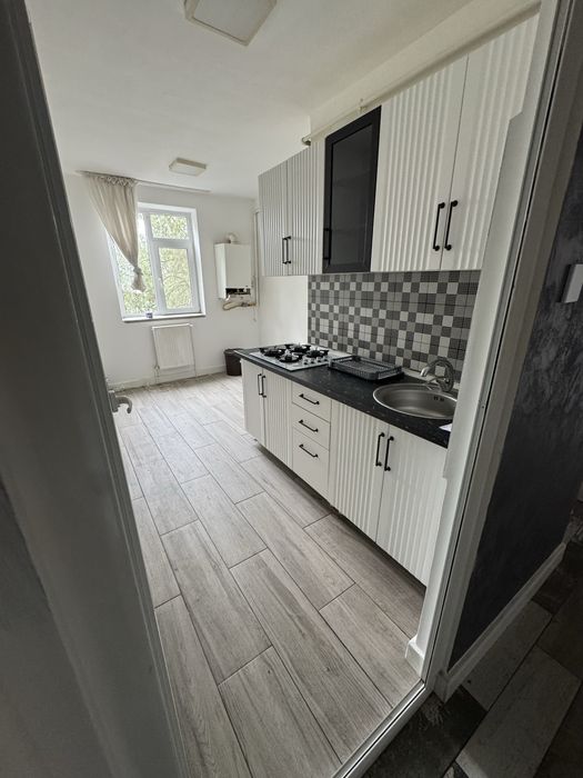 Inchiriez apartament 2 camere vis a vis penny 7 noiembrie
