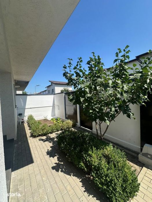 Casa/Vila 4 Camere 3 bai/Bragadiru-Cristalului