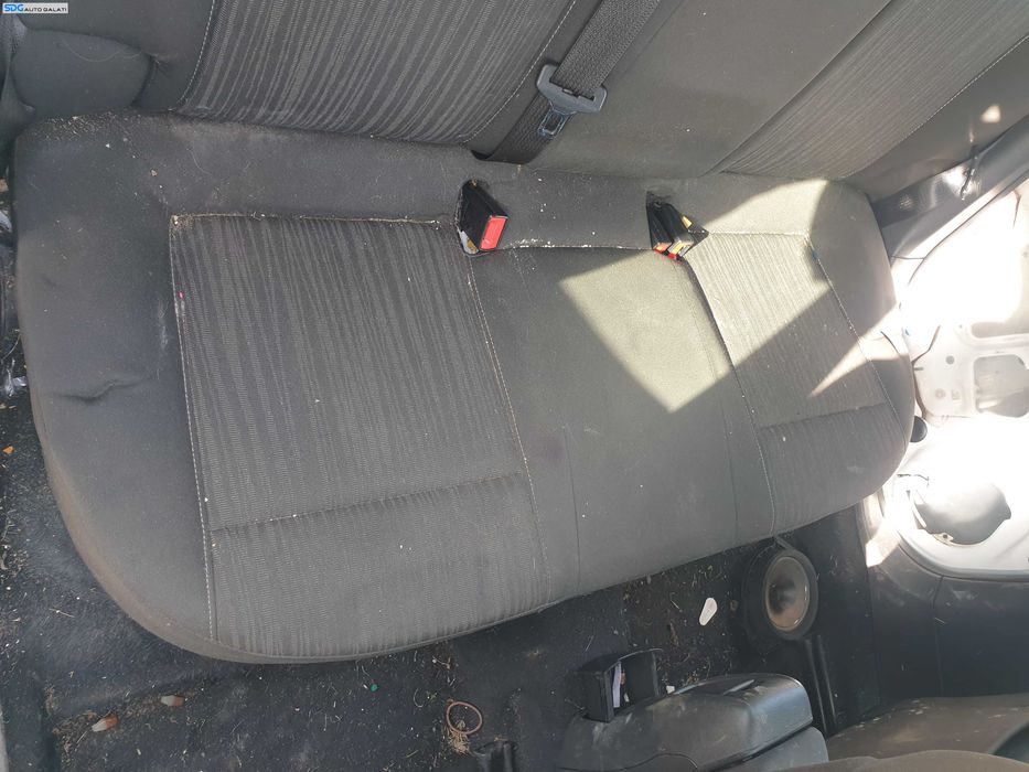 Bancheta Textil cu Spatar Rabatabil Opel Astra J Hatchback 2009 - 2016 [K3641]