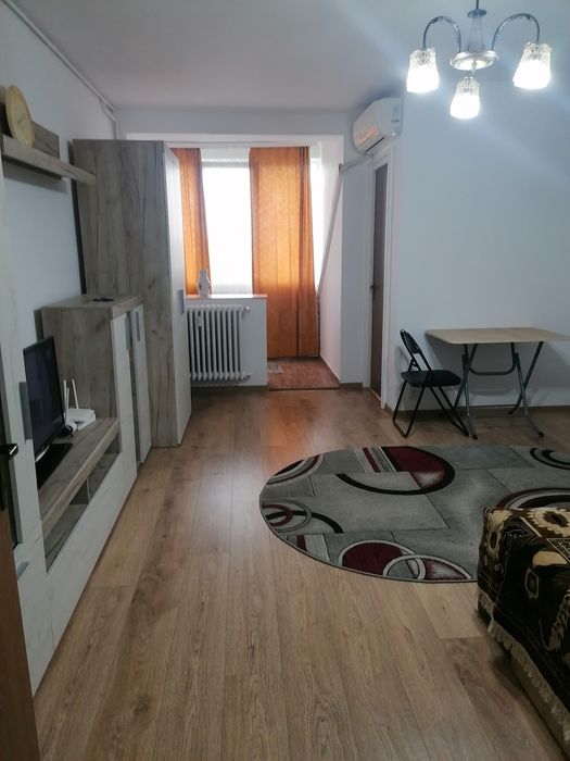 Pentru închiriere garsoniera Berceni