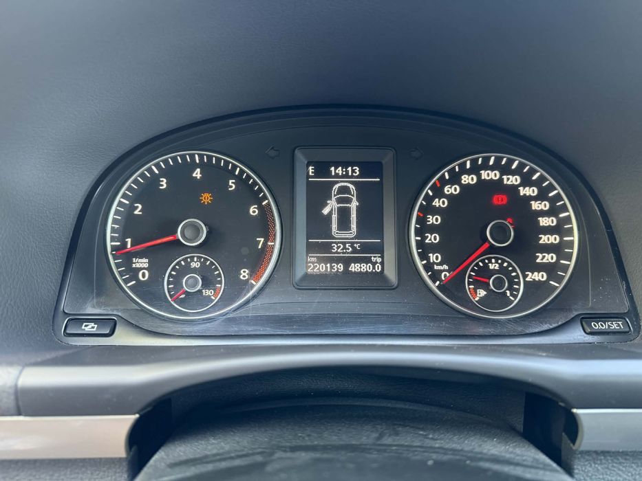 VW Touran 2011 1,2 TSI