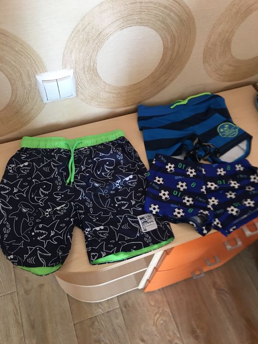 Продаются Детские купальные шорты