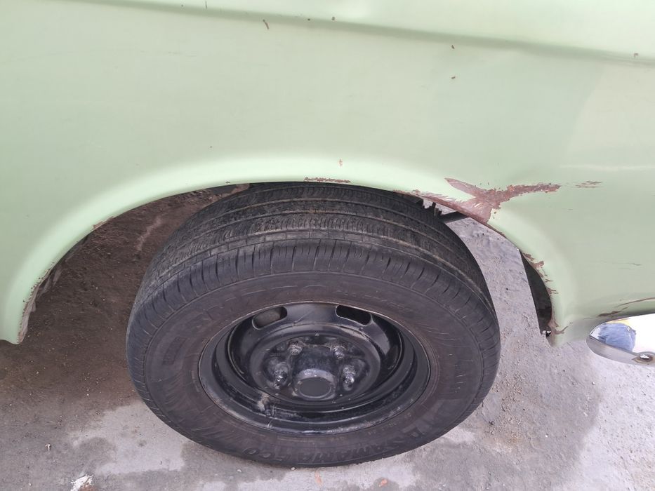 Комби маскувич 1990 йил