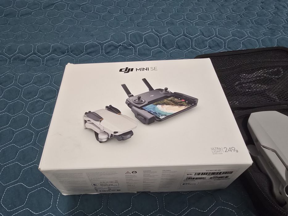 Дрон DJI Mini SE