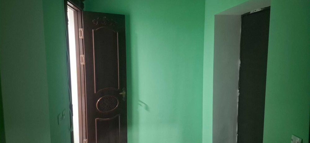 Urganch shaxar Samarqand ko'cha 4 qavat 2 xonali uy ijaraga beriladi