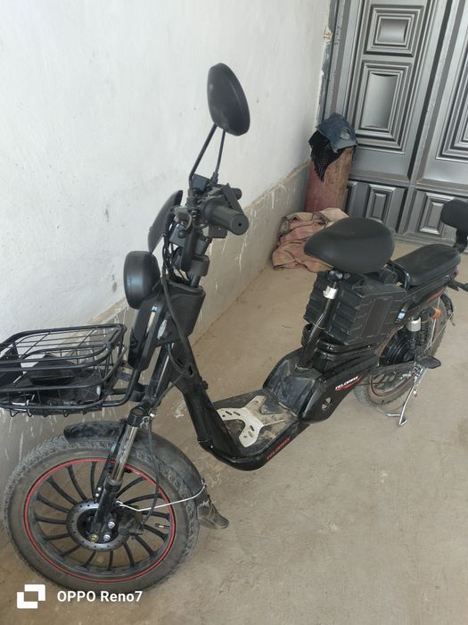 Velamax skuter sotiladi