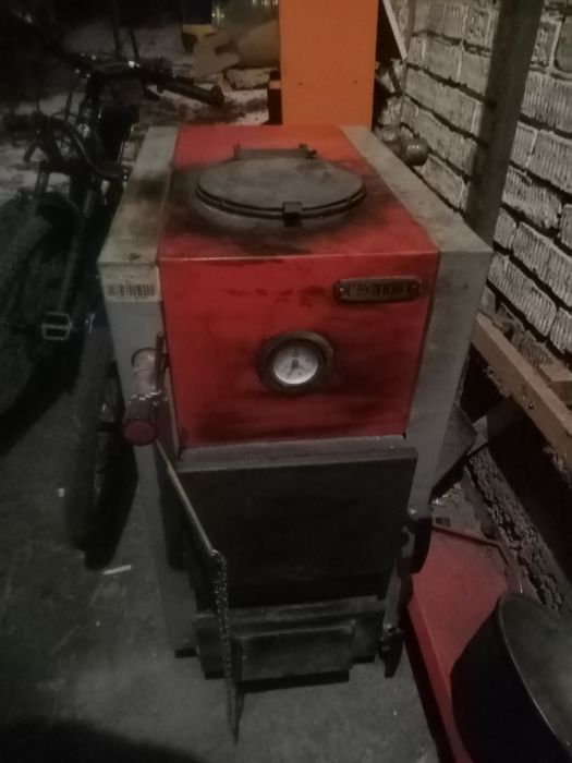Продам отопительный печь