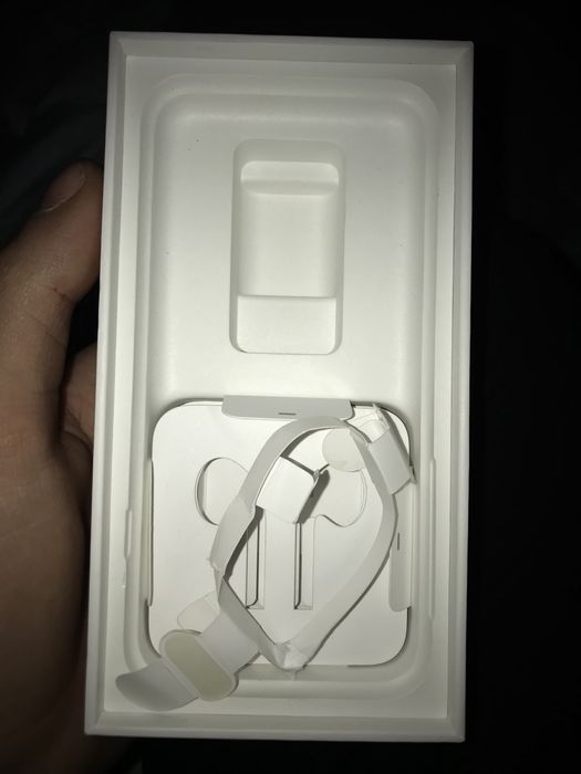 Продам телефон марки в идеале Iphone 7