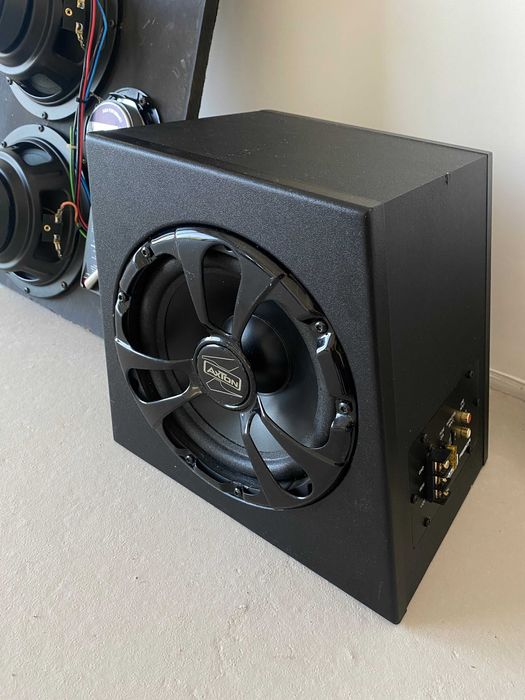 Subwoofer / Axton  AB20A