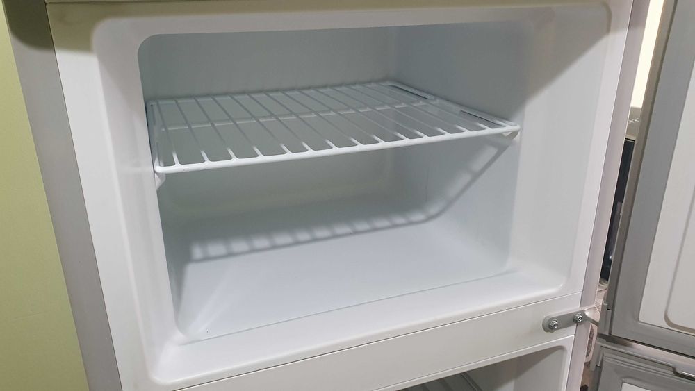 Хладилник Neo BCG-260