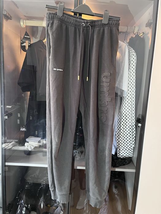 Pantaloni Umbro