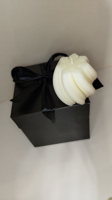 Натуральные свечи ручной работы.