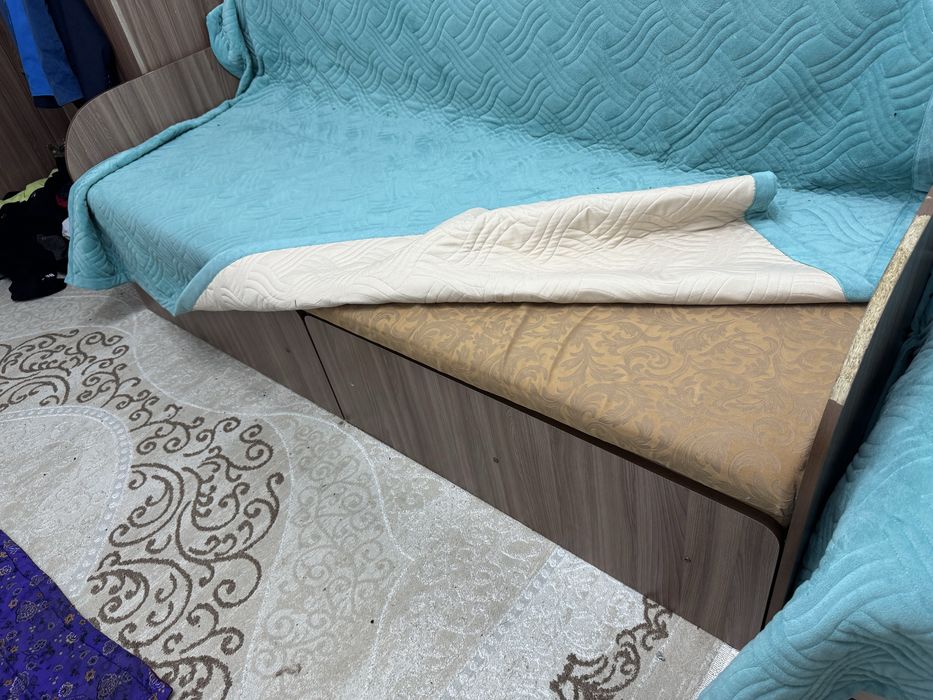 Продам диван такта