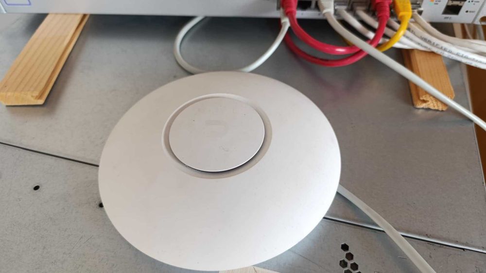 Wi-Fi точка за достъп UniFi nanoHD