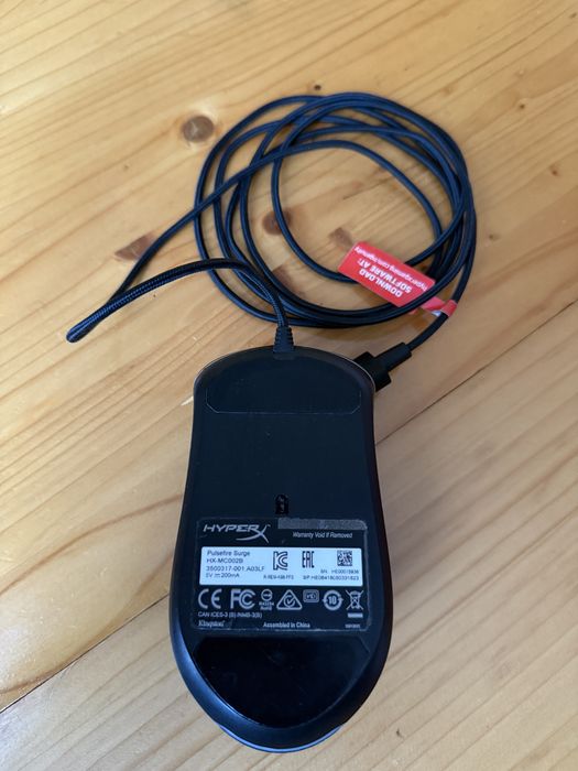 Геймърска мишка HyperX pulsfire surge