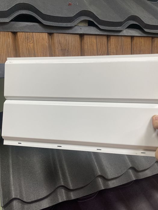 Сайдинг Европанель / Карниз обшивка / Софит