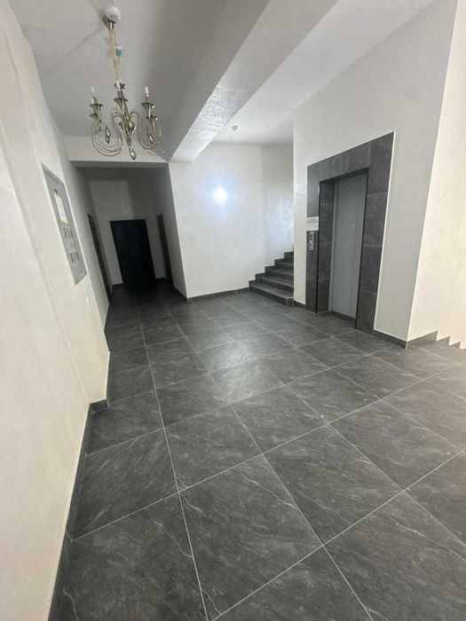 Продам 2-х комнатную(47кв.м) в новостройке.Ялангач.М-Улугбекский район