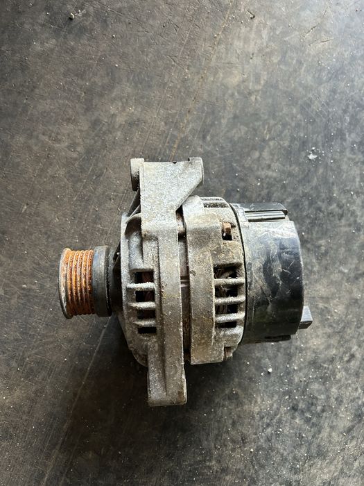 Продам генератор на приору