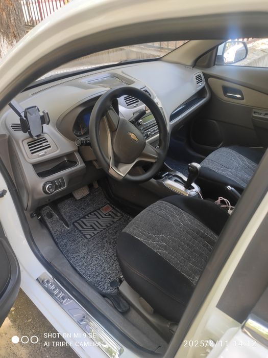 Коболт сотилади холати яакши гази бор 4 поколэна краска капот крилода