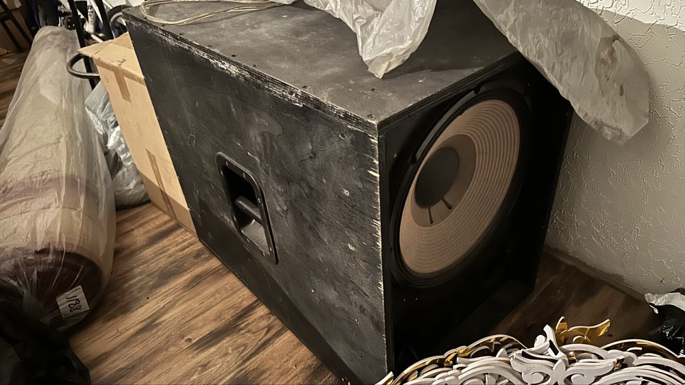 Пассивный сабвуфер 18” (самодельный, фазоинвертор)