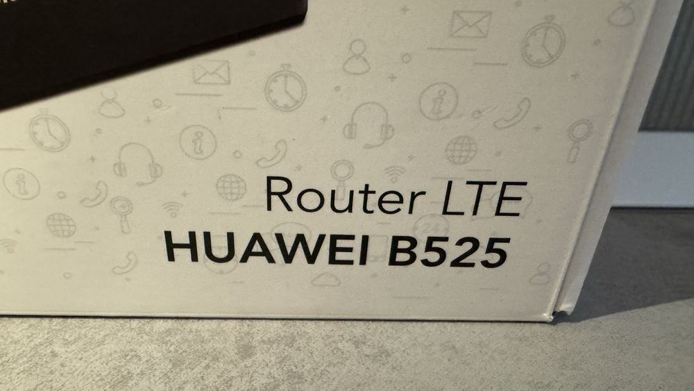 Router Huawei 4G  cu SIM . Model B525.