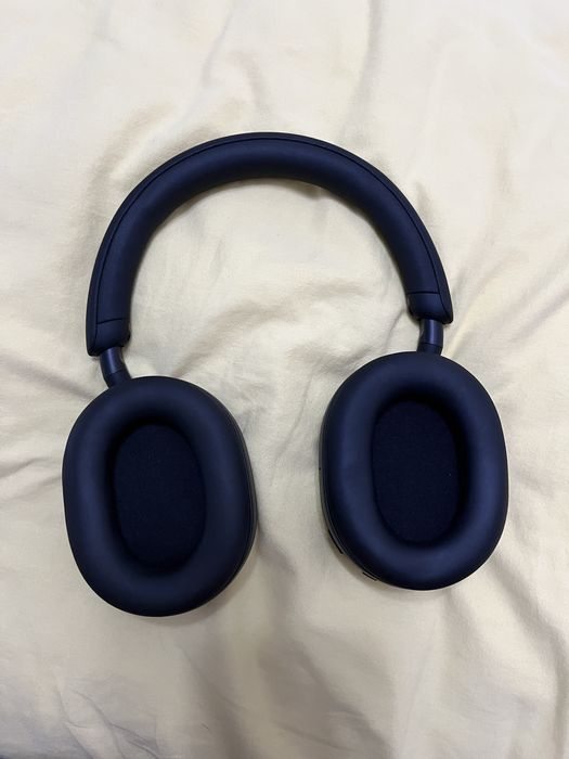Sony xm5 слушалки