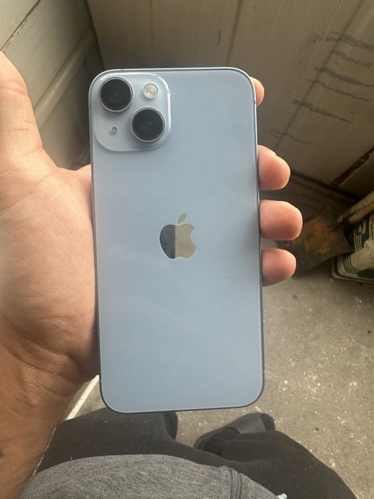 Продавам iphone 14