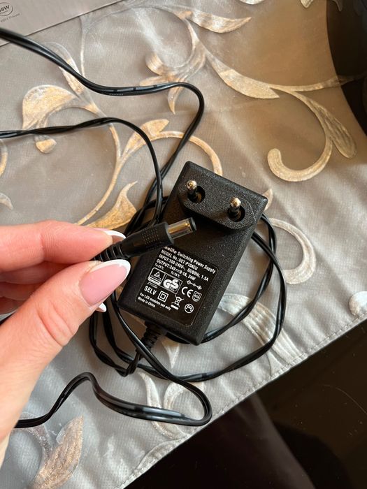 Лампа за гел лак Black bottle