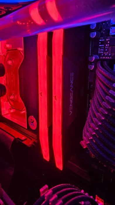 KIT WORKSTATION sau Gaming Ryzen 7950X3D X670 AORUS Corsair 32GB DDR5