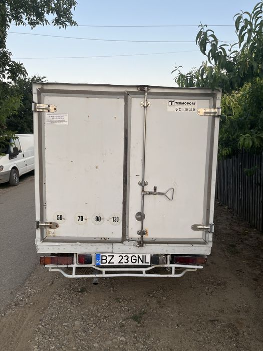 Dacia Papuc Frigorifica